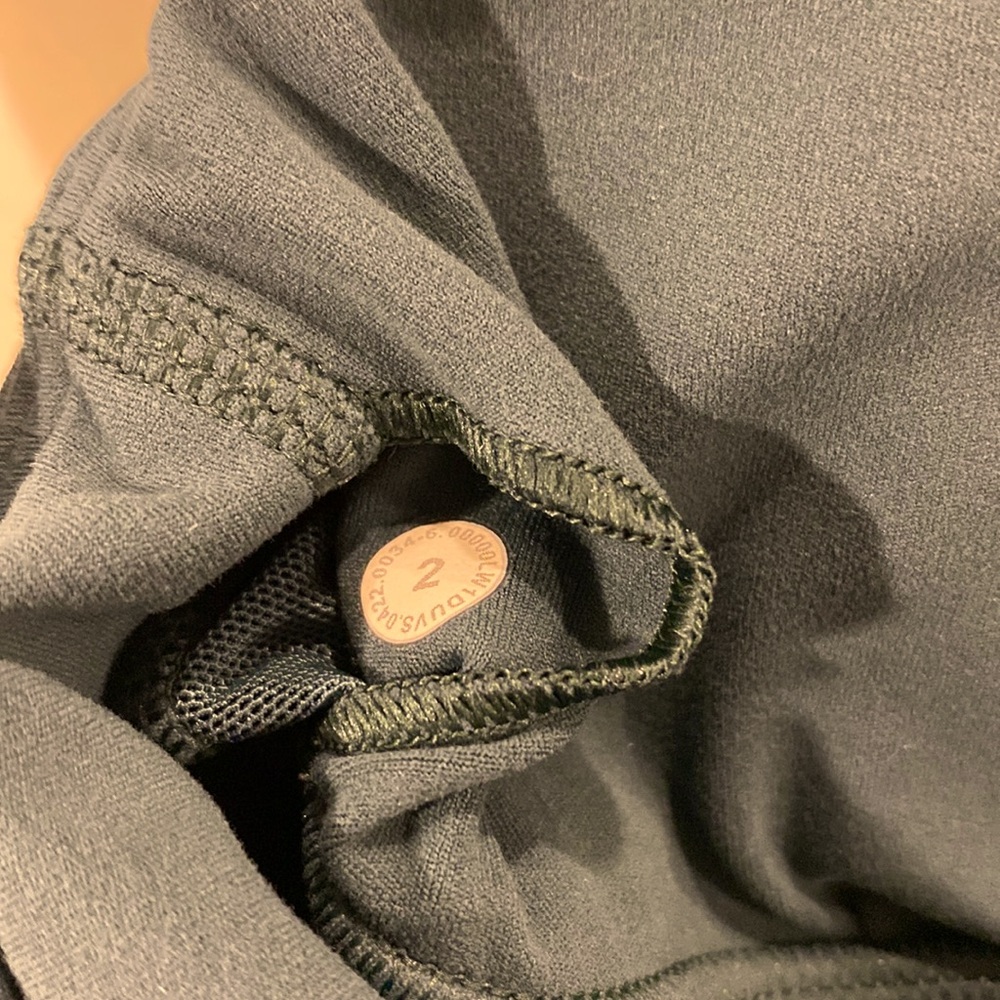 Lululemon Align Size 2 Take Top View 3